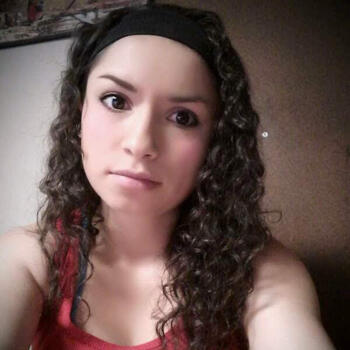 Babysitter Los Ángeles: Angélica Burgos Cuevas 