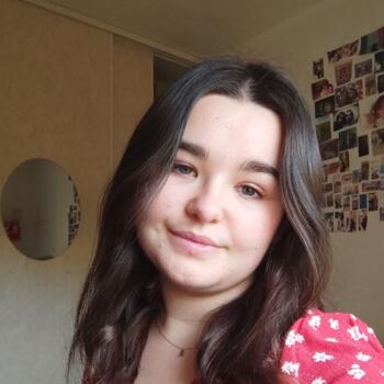 Babysitter in Saint-Sulpice-le-Verdon: Clara