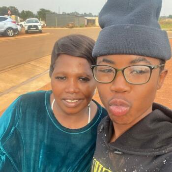 Babysitter Soweto: Dephi