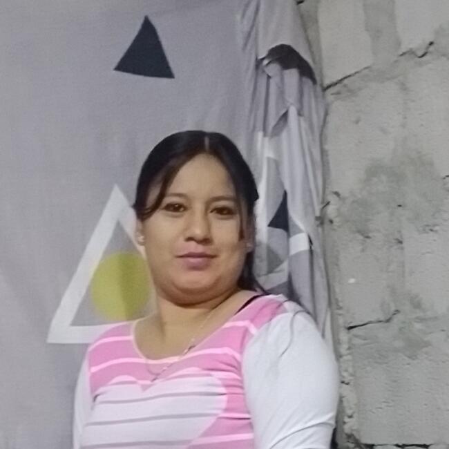 Baby-sitter in La Libertad: Katherine