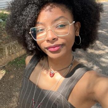 Babysitter in Três Pontas: Agatha