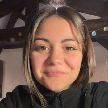 Babysitter in Lairoux: Anna