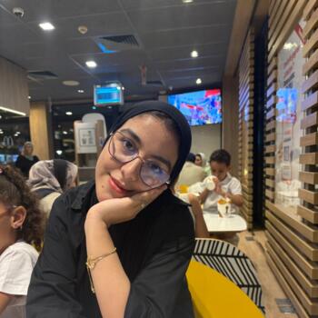 Babysitter Fidenza: Khaoula
