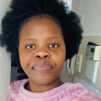 Babysitting job in Cape Town: babysitting job Khululiwe