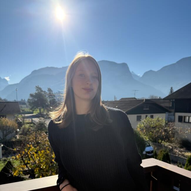 Babysitter in Marnaz: Amélie