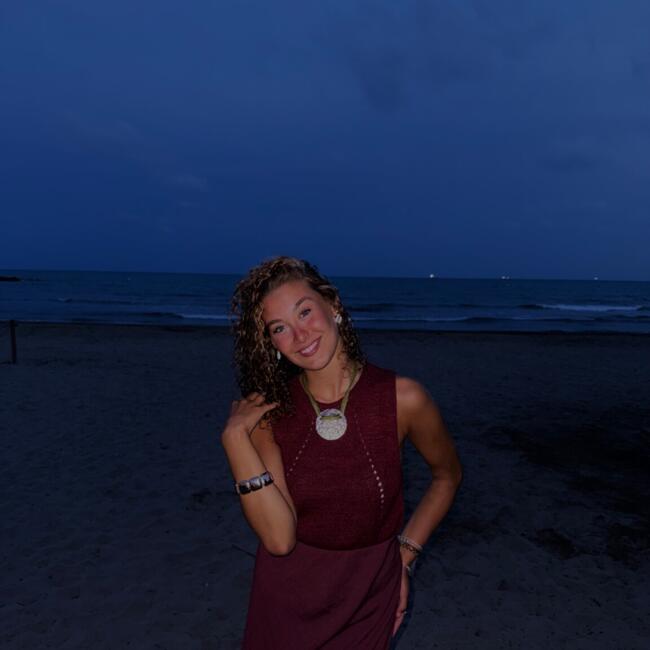 Nanny in Madrid: Lola