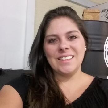 Babá em Novo Hamburgo: Jenifer