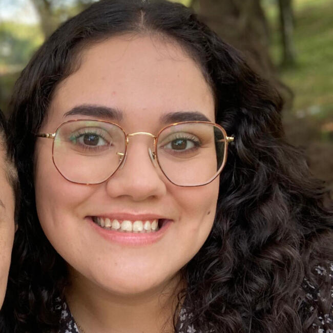 Babá em Caxias do Sul: Camila