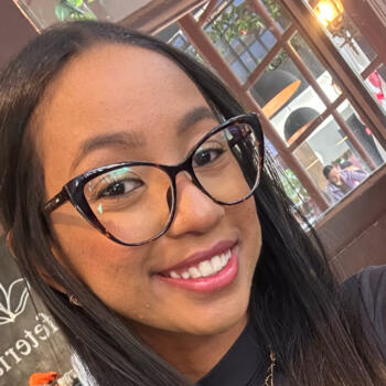 Babá em Vitória: Raquel