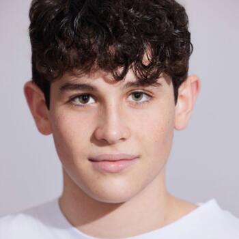 Babysitter in London: Adam