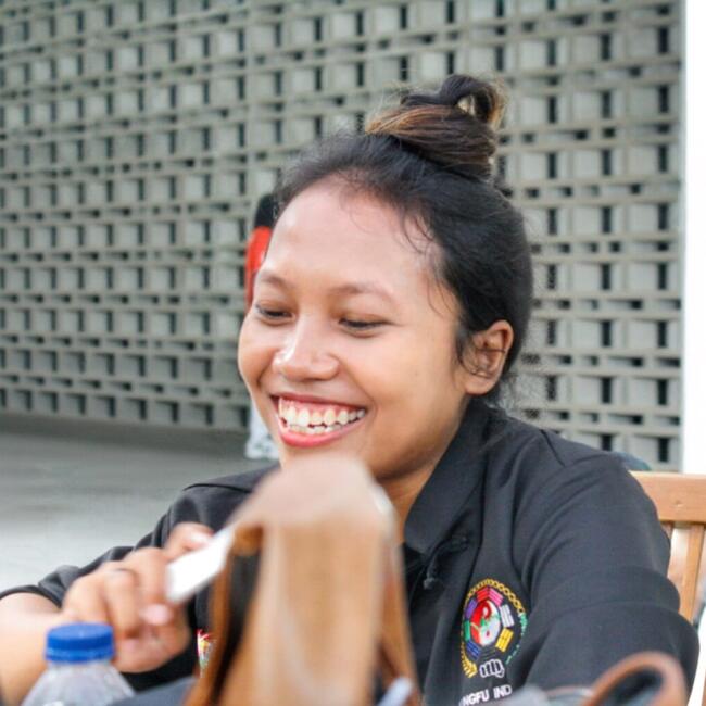 Lowongan pekerjaan babysitting di Kota Bandung: Pauline