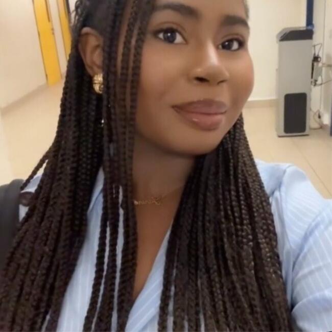 Babysitter in Woluwe-Saint-Lambert/Sint-Lambrechts-Woluwe: Janine