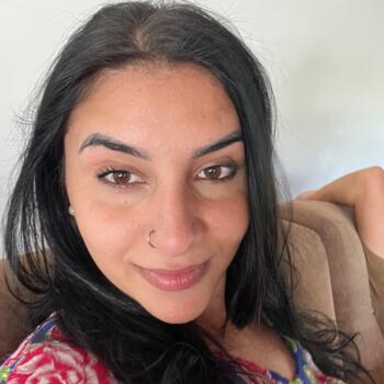 Babysitter in Cork: Monalisa