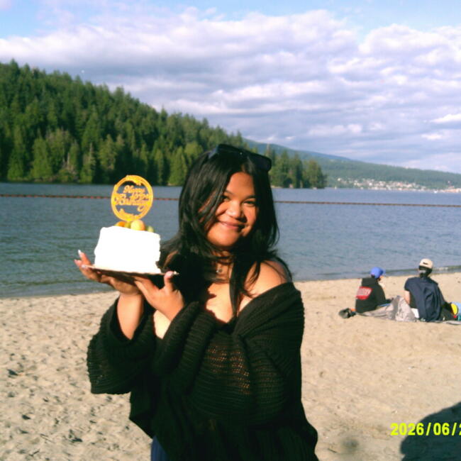 Babysitter in New Westminster: Alayna