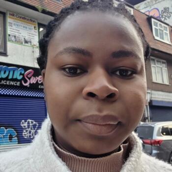 Babysitter in Brentford: Betty