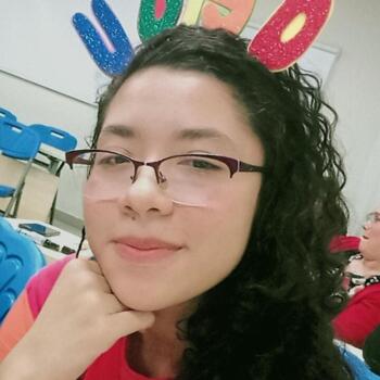 Babysitter in Pedregal: Nishma