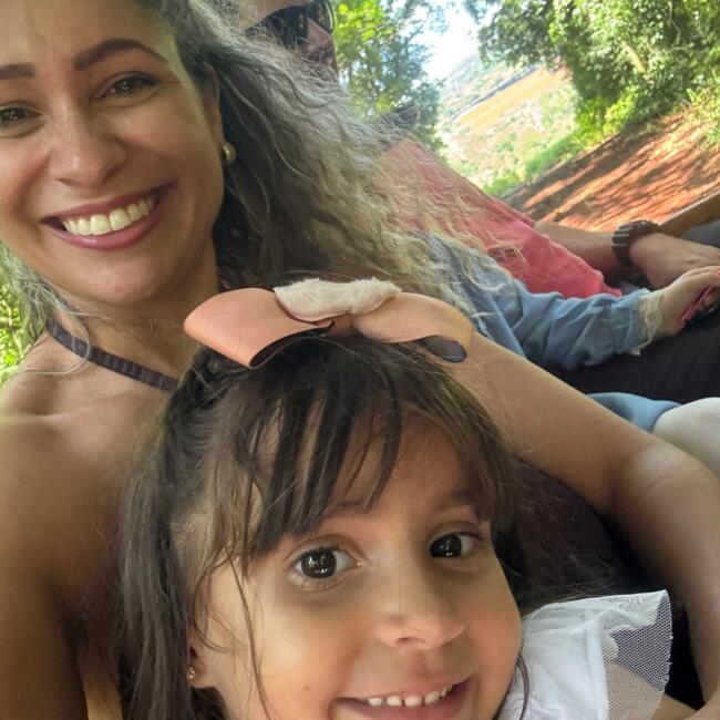 Babysitting job in Londrina: Adrielly