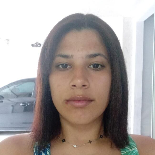 Babá em Curitiba: Anisleydis