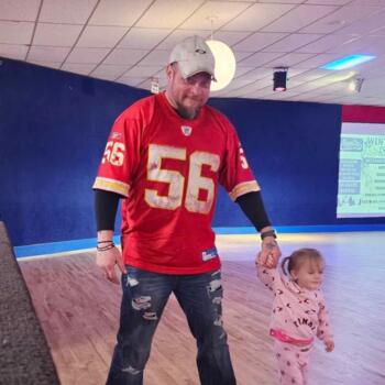 Babysitting job in Osawatomie: babysitting job Matthew
