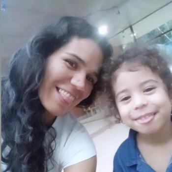 Niñera en Capiatá: Blanca