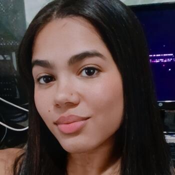 Babá em Angra dos Reis: Lwana