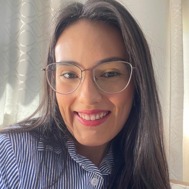 Babysitter in Palhoça: Ana Caroline