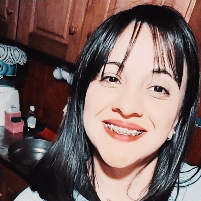 Babysitter in Jardín América: Liliana