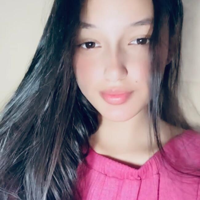 Babá em Manaus: Adriene Rebeca