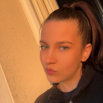 Babysitter in Heiltz-le-Maurupt: Manon