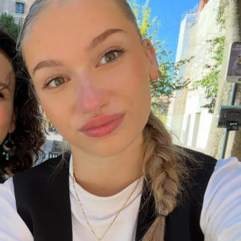 Babysitter in Toulouse: Lucie