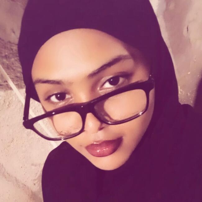 Babysitter in Riyadh: Logain