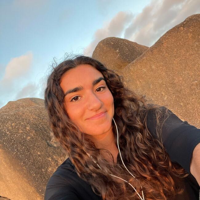 Babysitter in Porto: Leonor