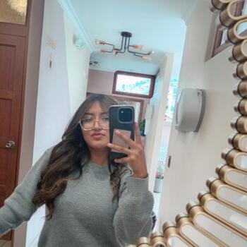 Niñera en Quito: Alison