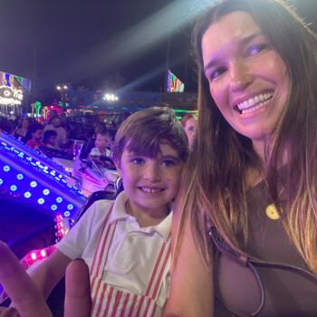 Δουλειά για babysitter στην περιοχή Αλμερία: δουλειά φύλαξης παιδιών Lucia del Mar