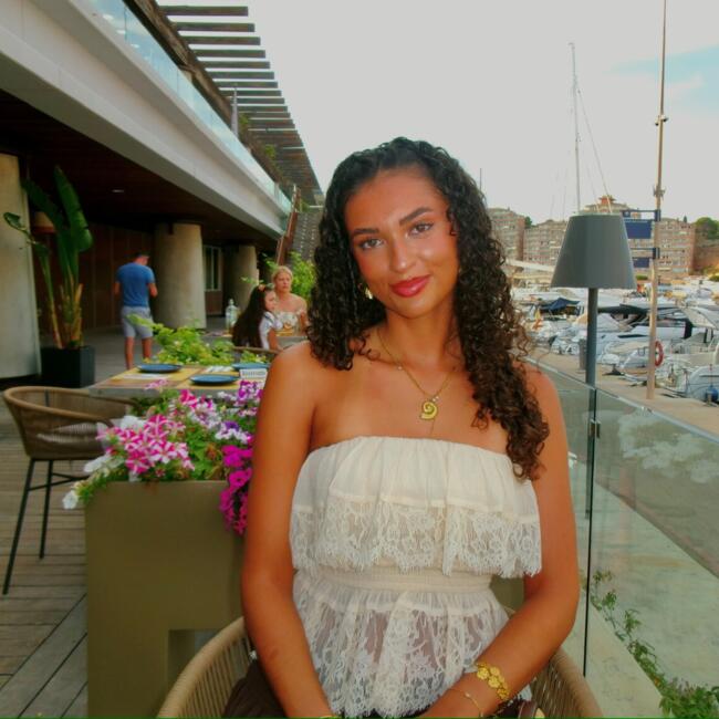 Babysitter in Palma: Taya