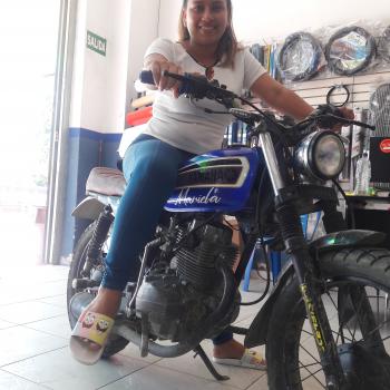 Niñera Moyobamba: Kassandra