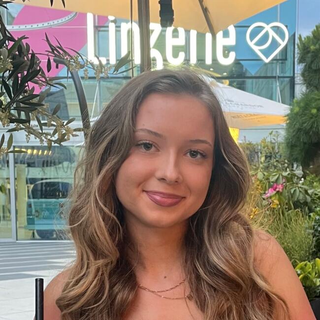 Babysitter in Gusen: Luisa