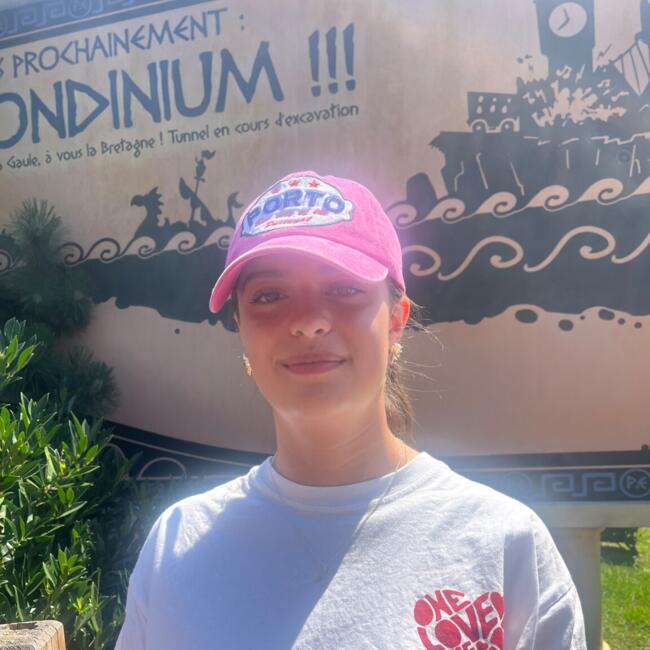 Babysitter in Villeneuve-de-la-Raho: Marylou