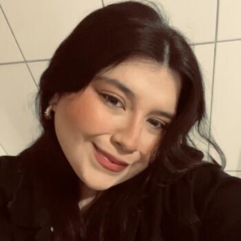 Babysitter in Capivari de Baixo: Maria Eduarda