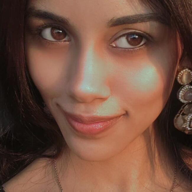 दिल्ली में बेबीसिटर: Mishka