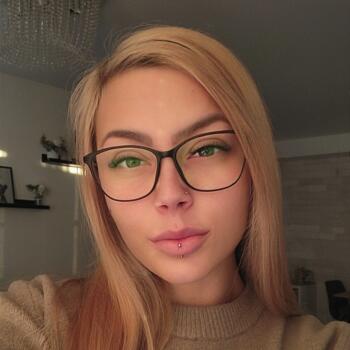 Babysitter Vienna: Celina