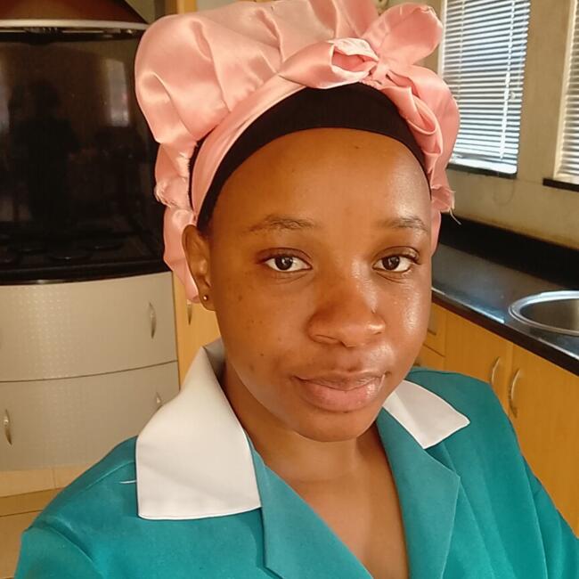 Babysitter in Berea: Christine