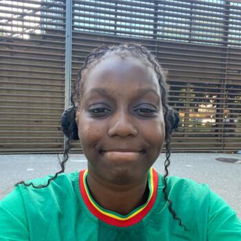 Babysitter in Épinay-sur-Seine: Maïmouna