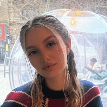 Babysitter Bucharest: Alexia