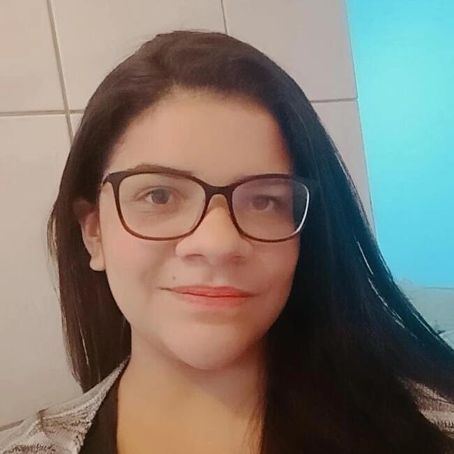 Babá em São José dos Campos: Ana