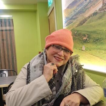 Nanny in Sligo: Anjum
