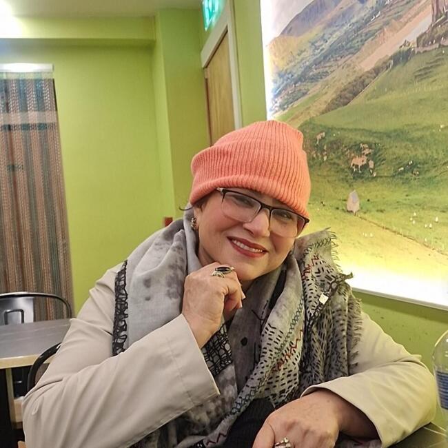 Nanny in Sligo: Anjum