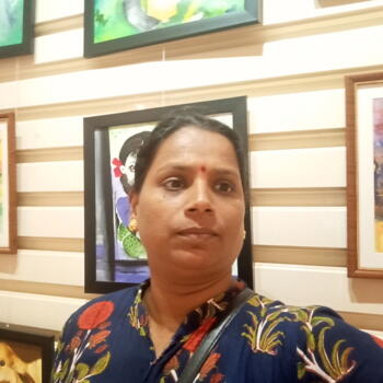 Babysitter in Mumbai: Shruti