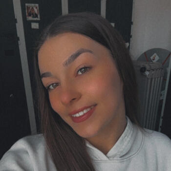 Babysitter in Bezannes: Alicia