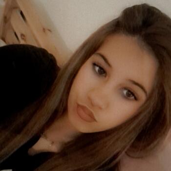 Babysitter in Seraing: Jennipher